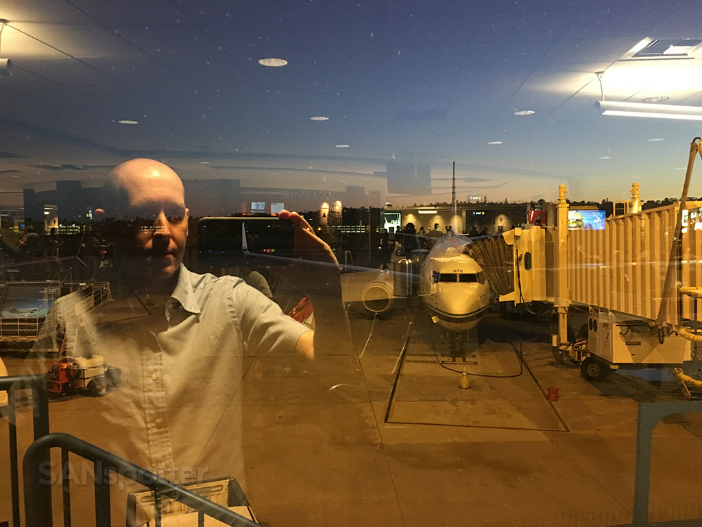 SANspotter airport selfie terminal 1