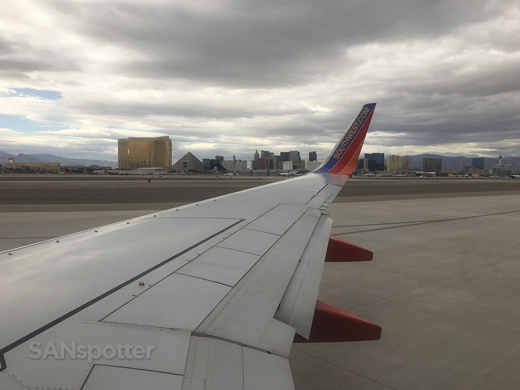 las vegas strip proximity to airport
