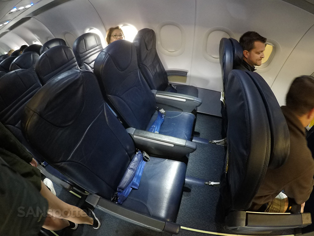 Spirit Airlines A320 Main Cabin San