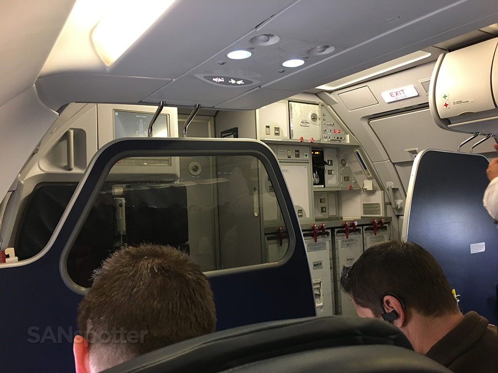 Spirit Airlines A320 bulkhead wall