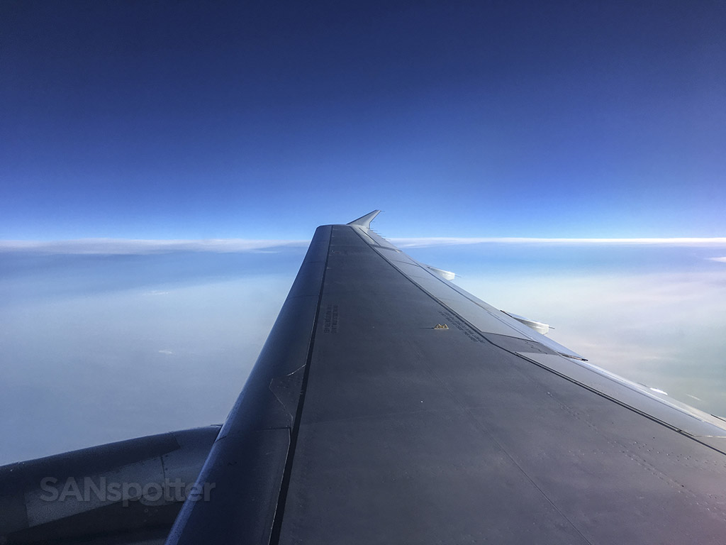 American Airlines A319 wing