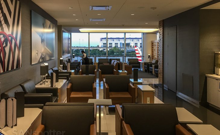 American Airlines Admirals Club at D30, Miami international Airport