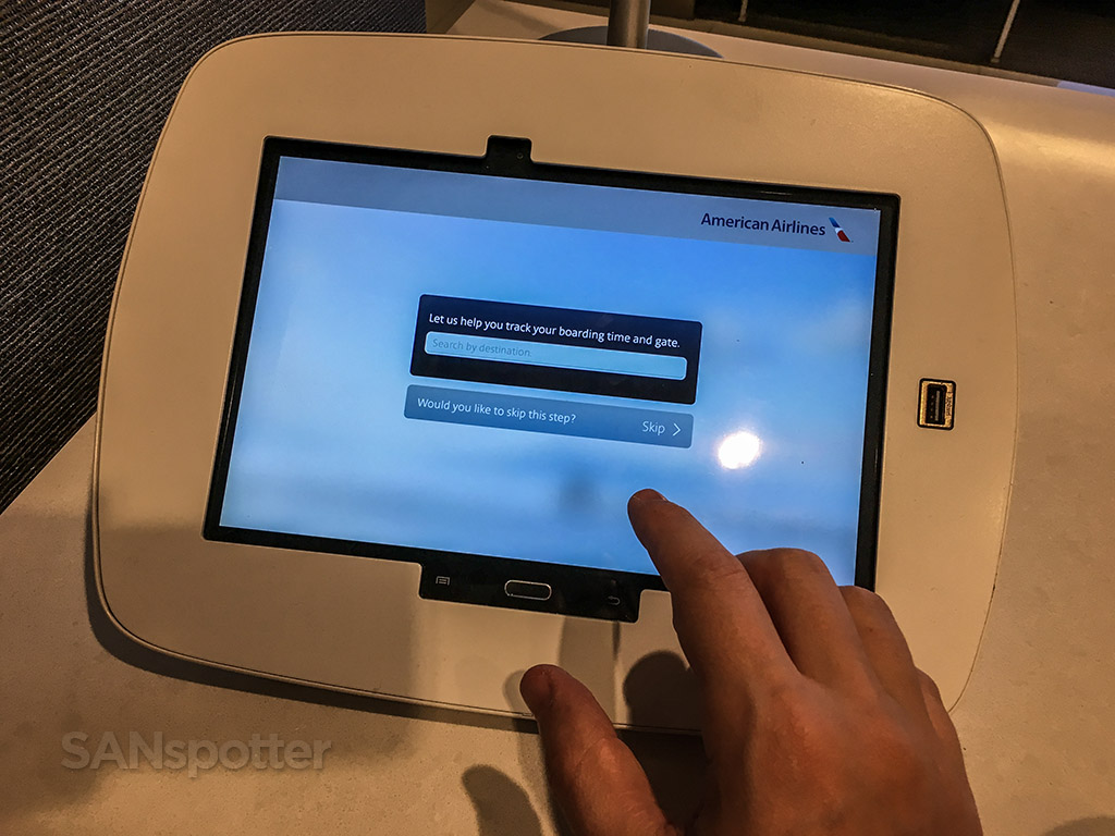 American Airlines admirals club android tablets 