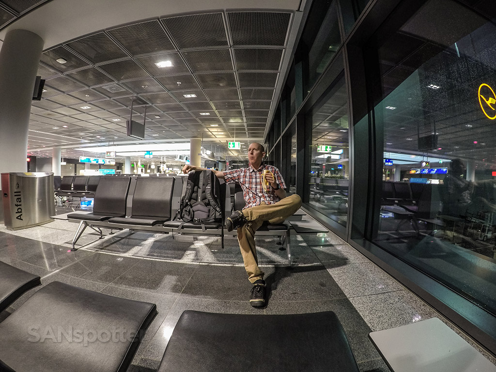 SANspotter airport selfie Frankfurt 
