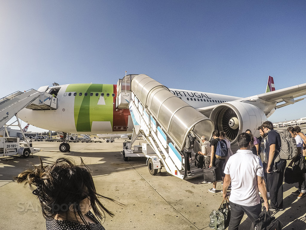 boarding TAP A330 LIS