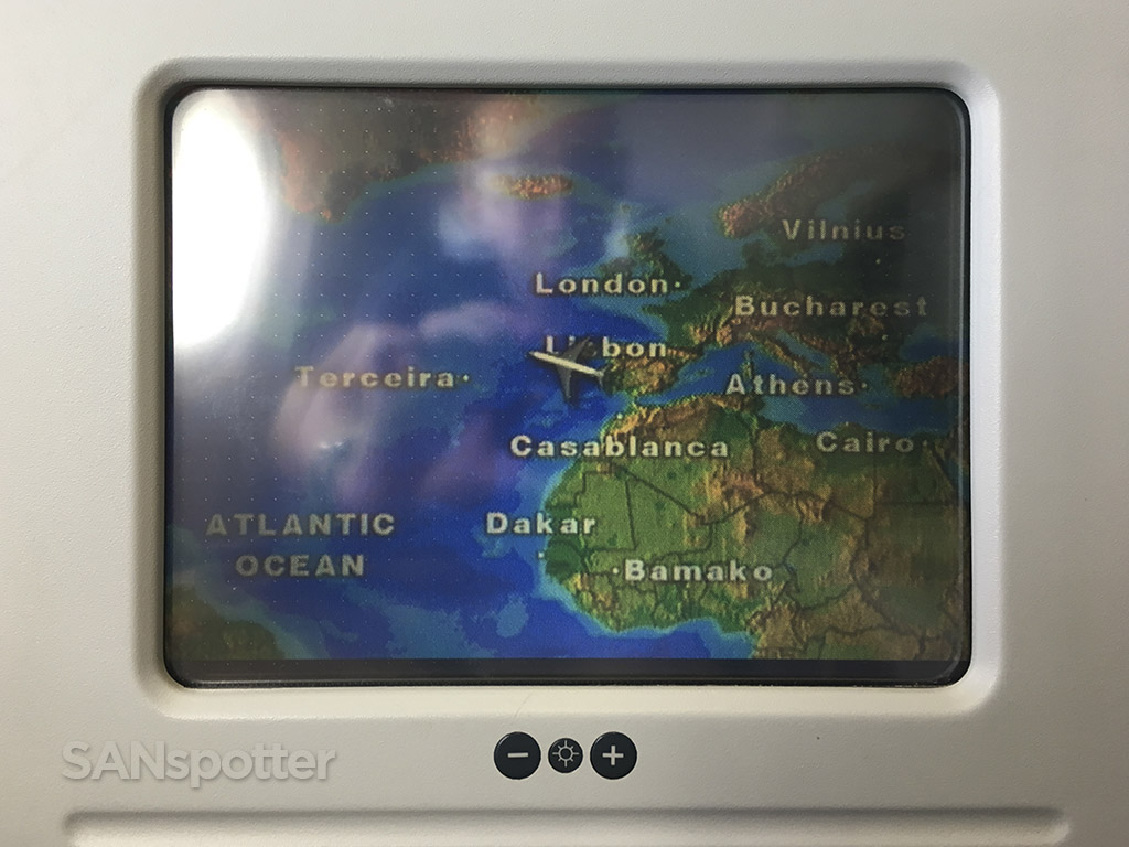 lisbon to toronto in flight map