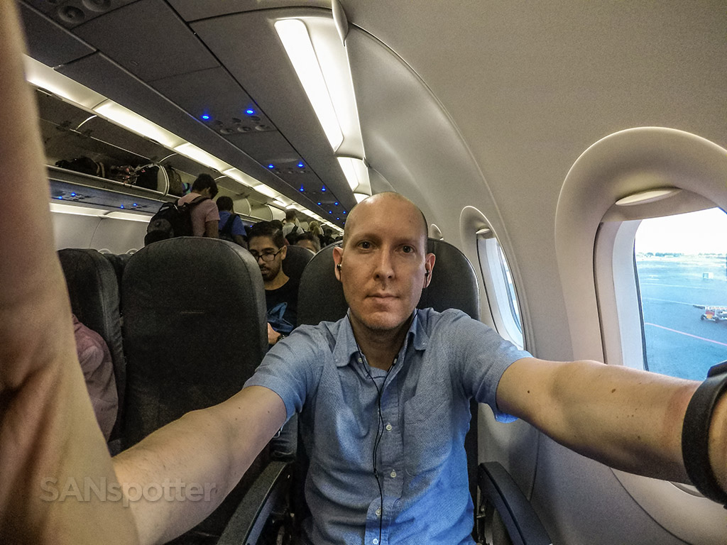 Volaris Plane Seats Elcho Table