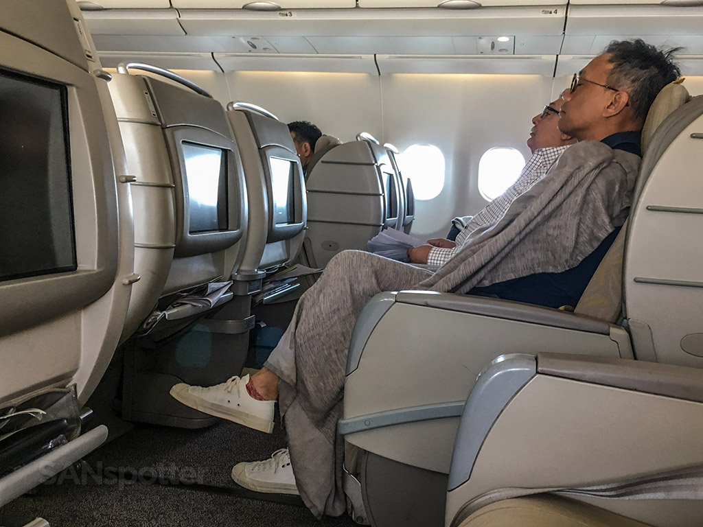 Asiana Business Class Jakarta Seoul