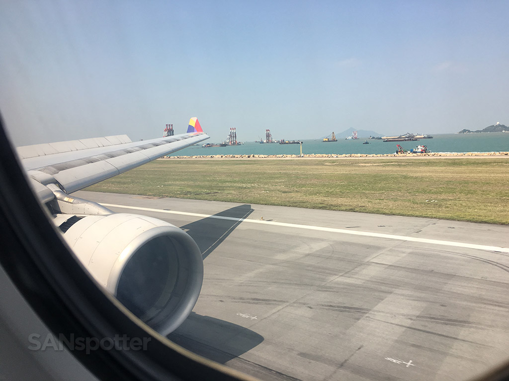Landing at Hong Kong airport