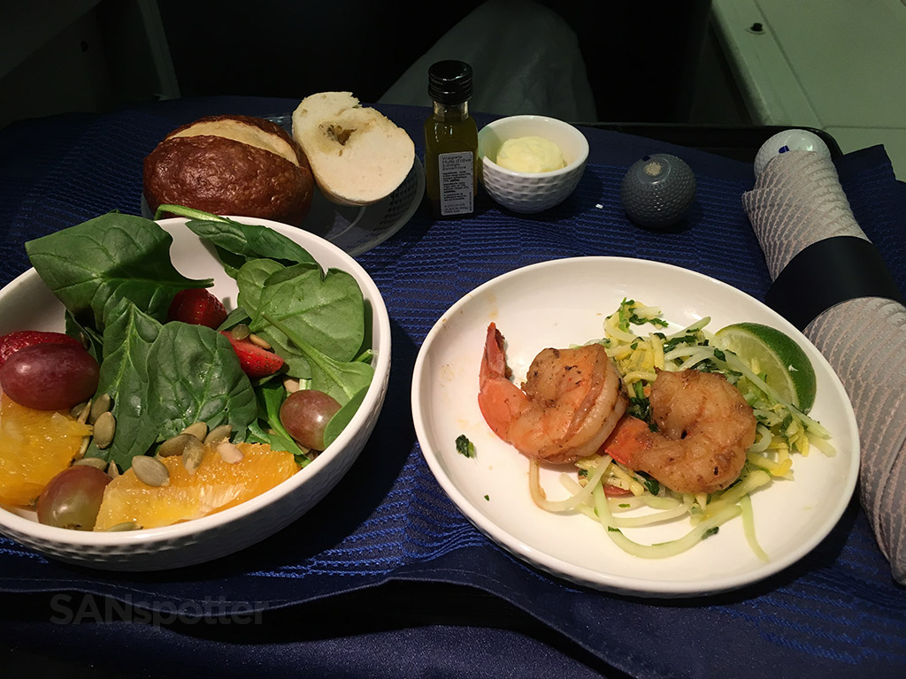 United Airlines Polaris business class dinner appetizer