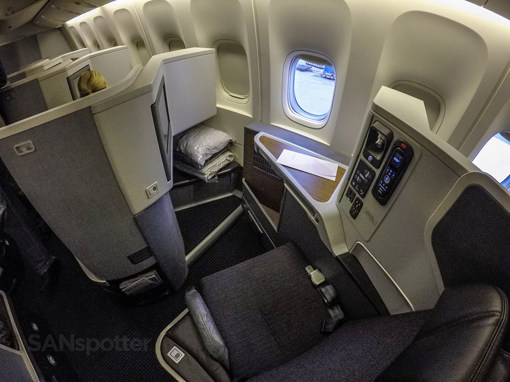 American Airlines 777 300 Er Business Class Hong Kong To Los