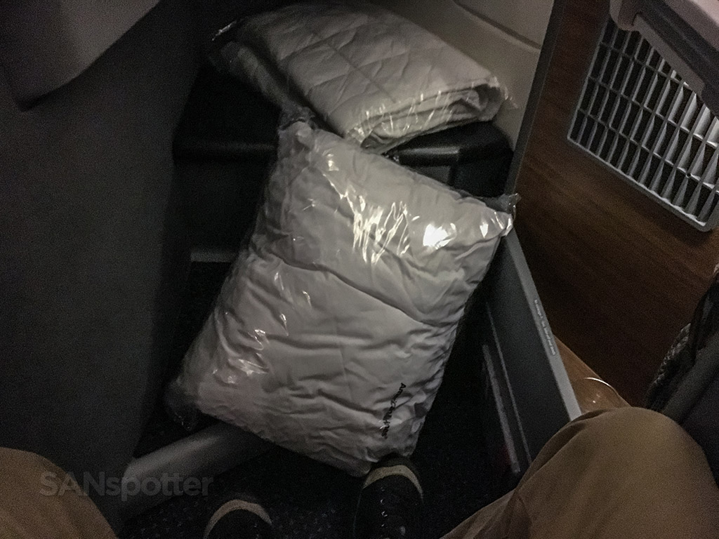Pillows and blankets falling on feet during take off