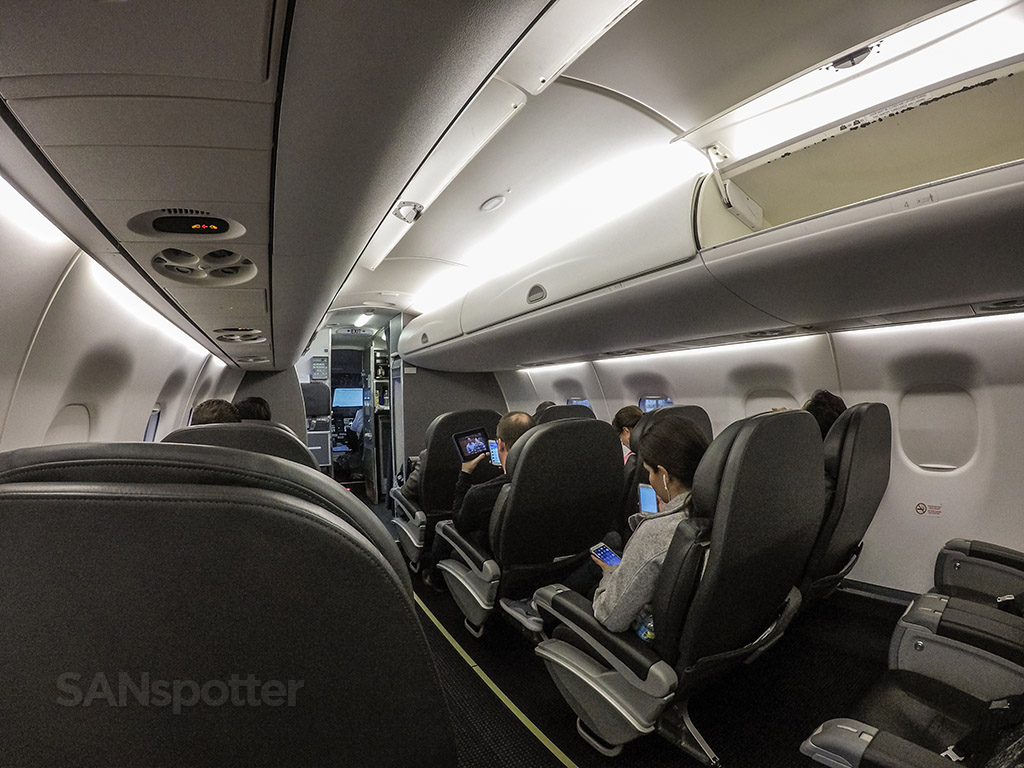 American eagle ERJ 175 first-class cabin wide angle
