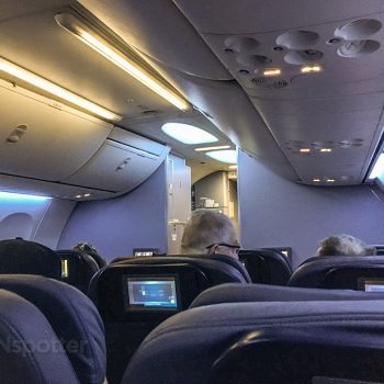 United Airlines 737-900/er mood lighting