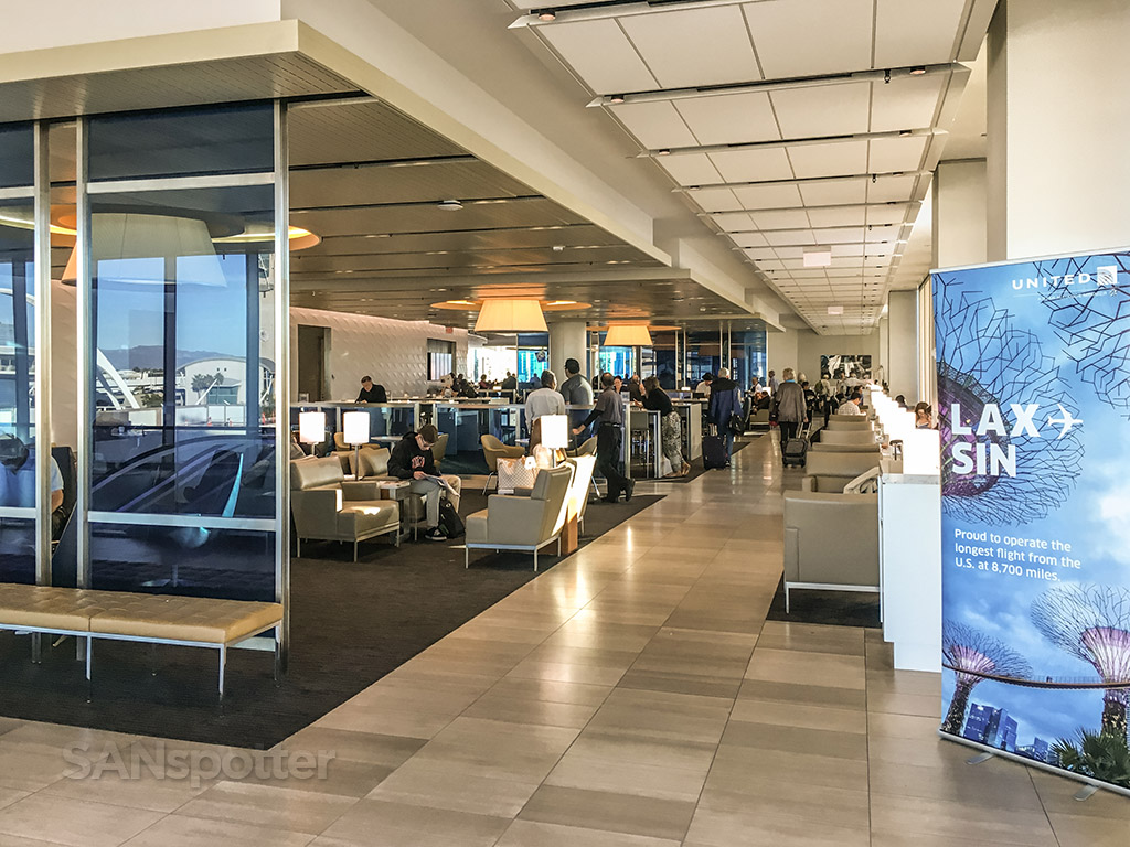 United club LAX front entrance