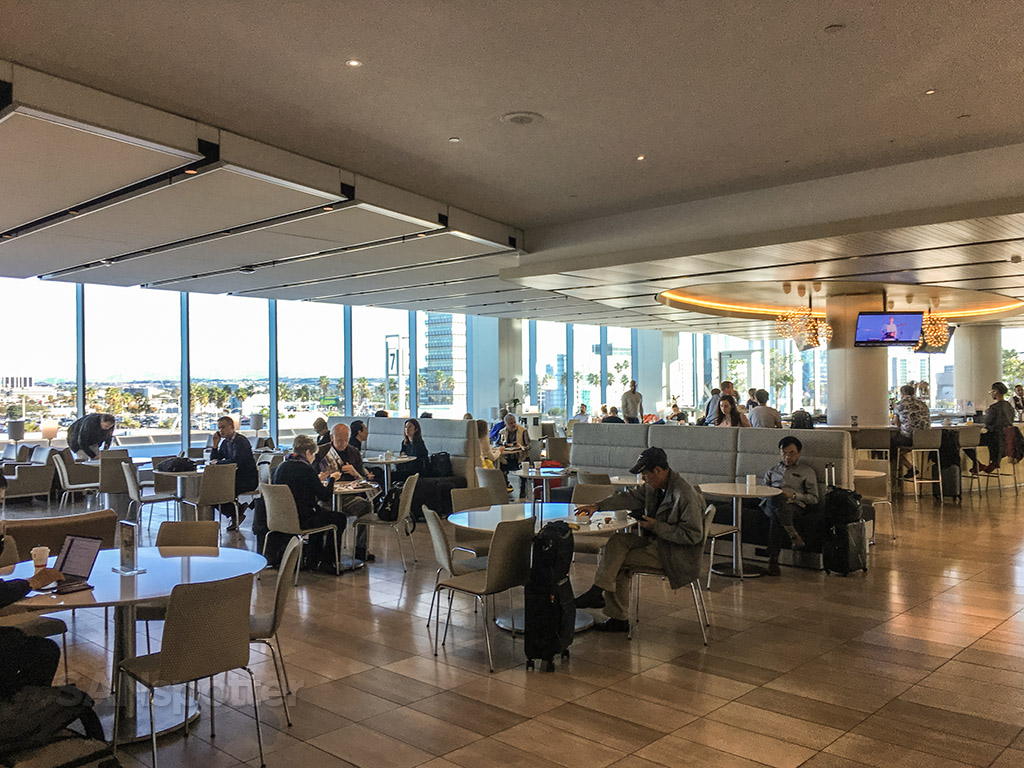 United club interior LAX