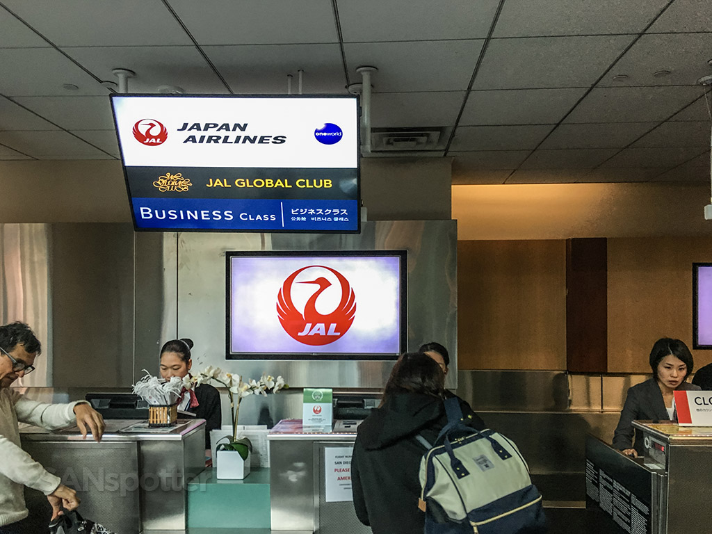 JAL check in counter SAN