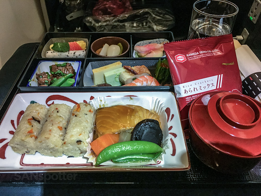 Japan Airlines business class dinner