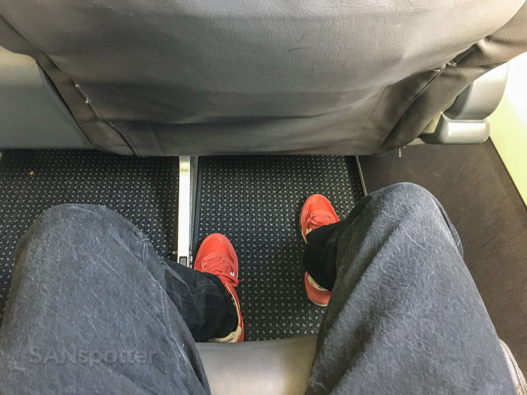 American Airlines a321 first class seat pitch