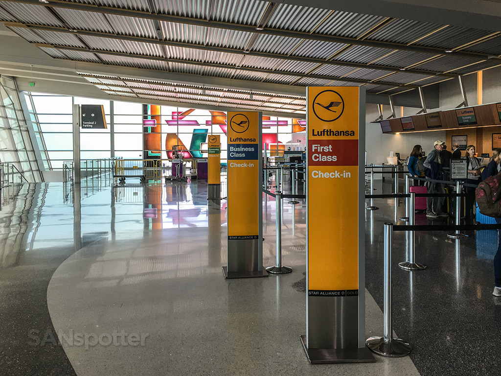 Lufthansa Check in San Diego airport