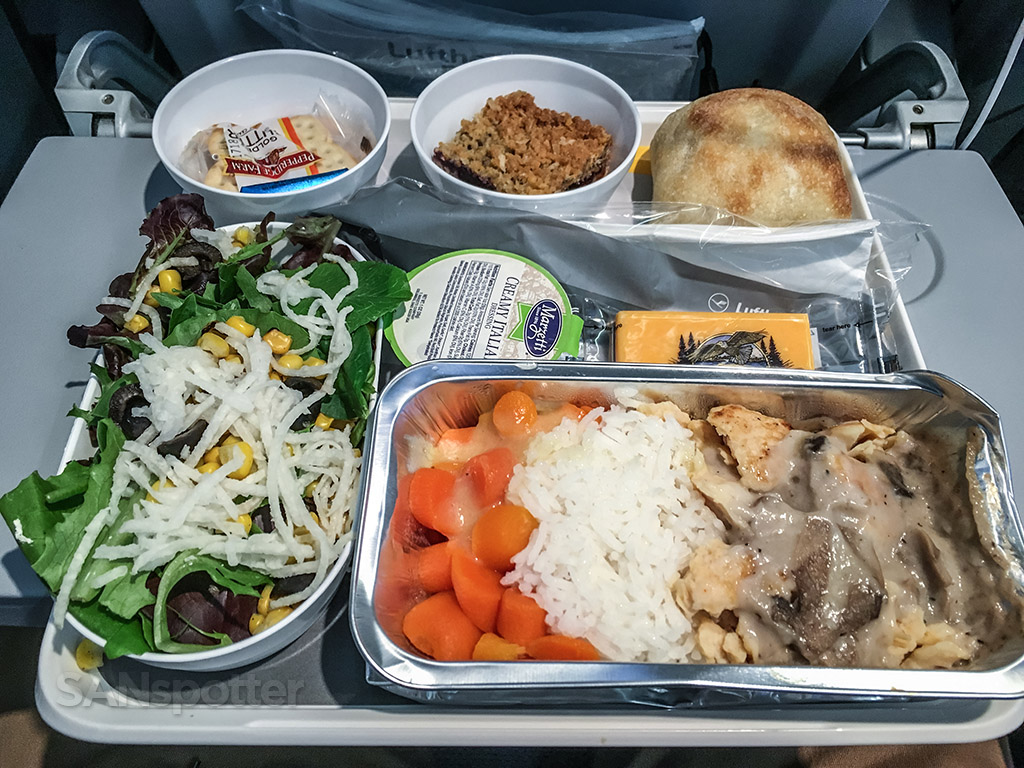 Lufthansa economy class meal 