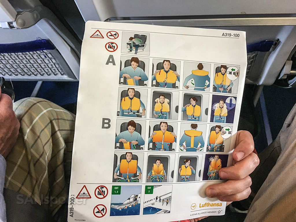 Lufthansa a319 Safety card