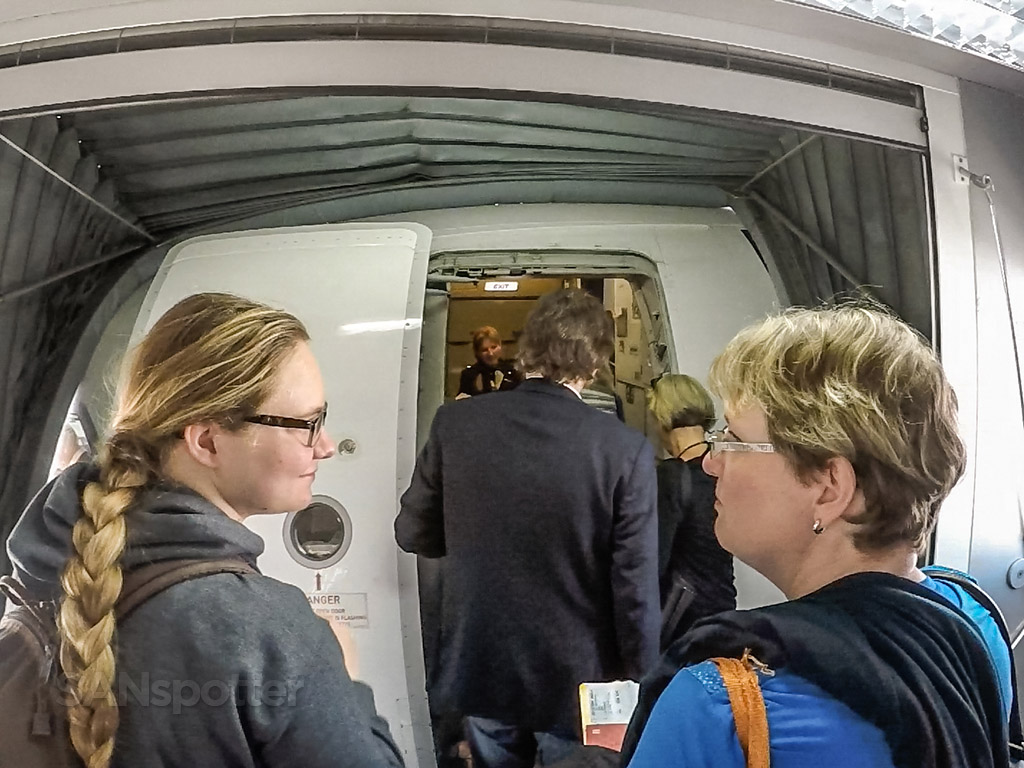 Lufthansa a319 boarding door 