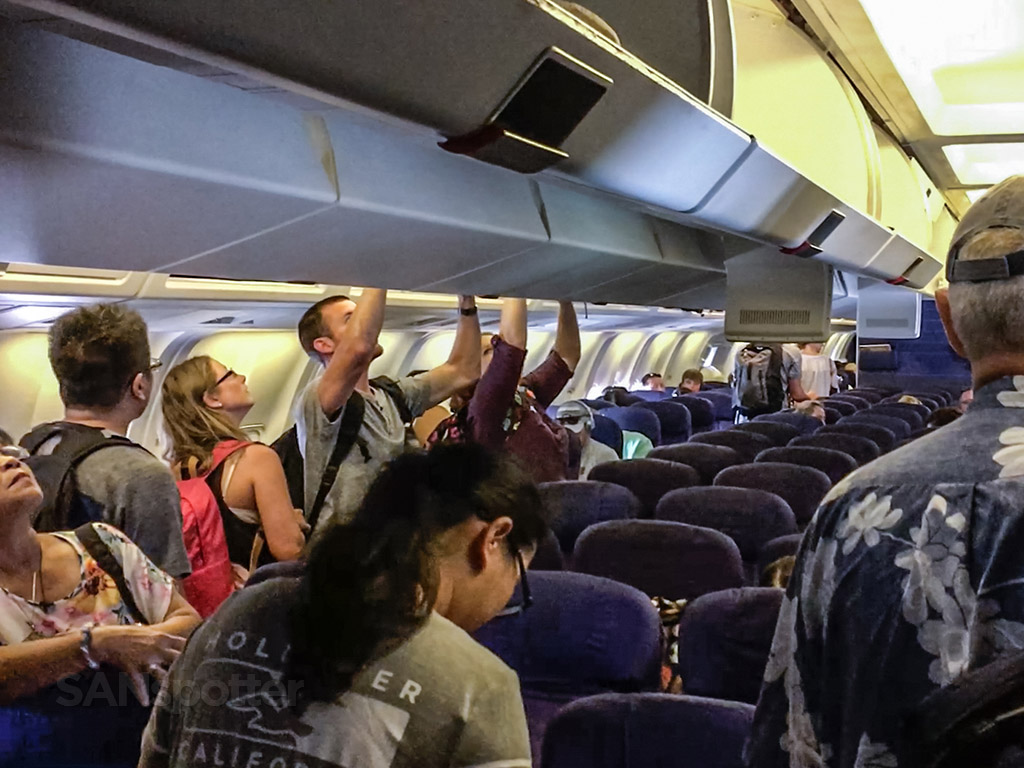 Hawaiian Airlines 767 economy class cabin