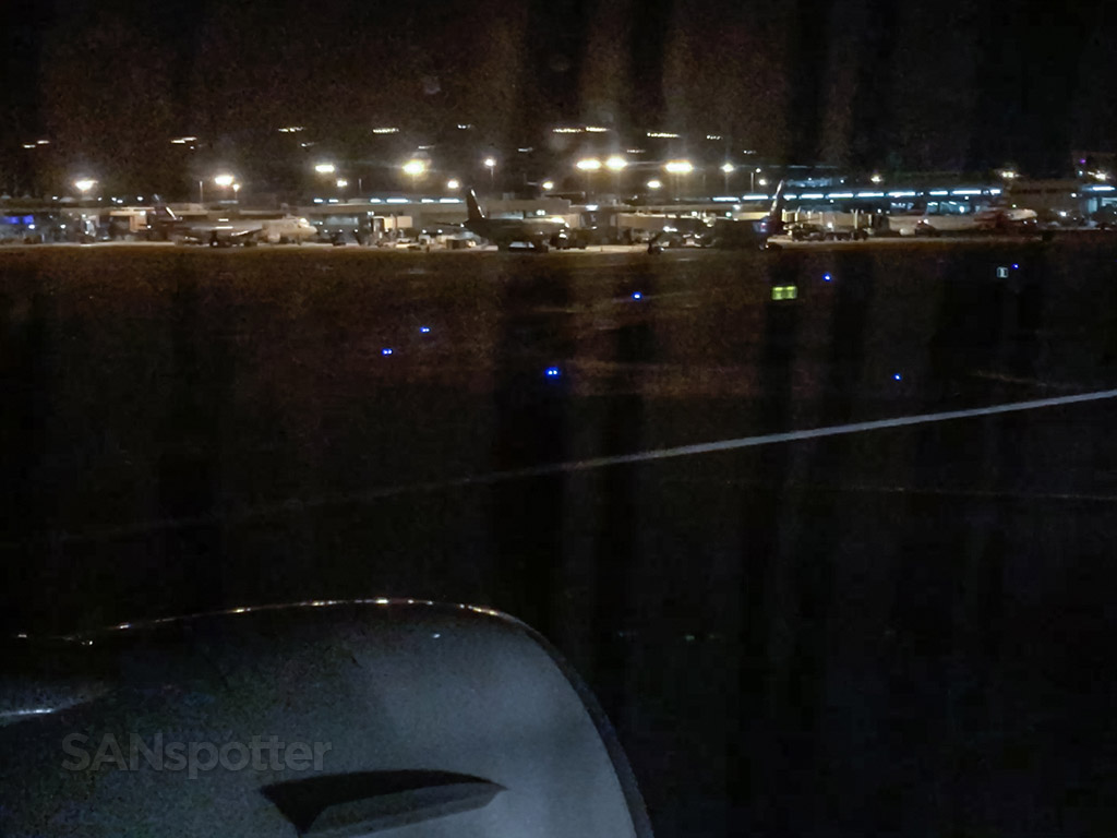 Landing at San Diego airport Hawaiian airlines