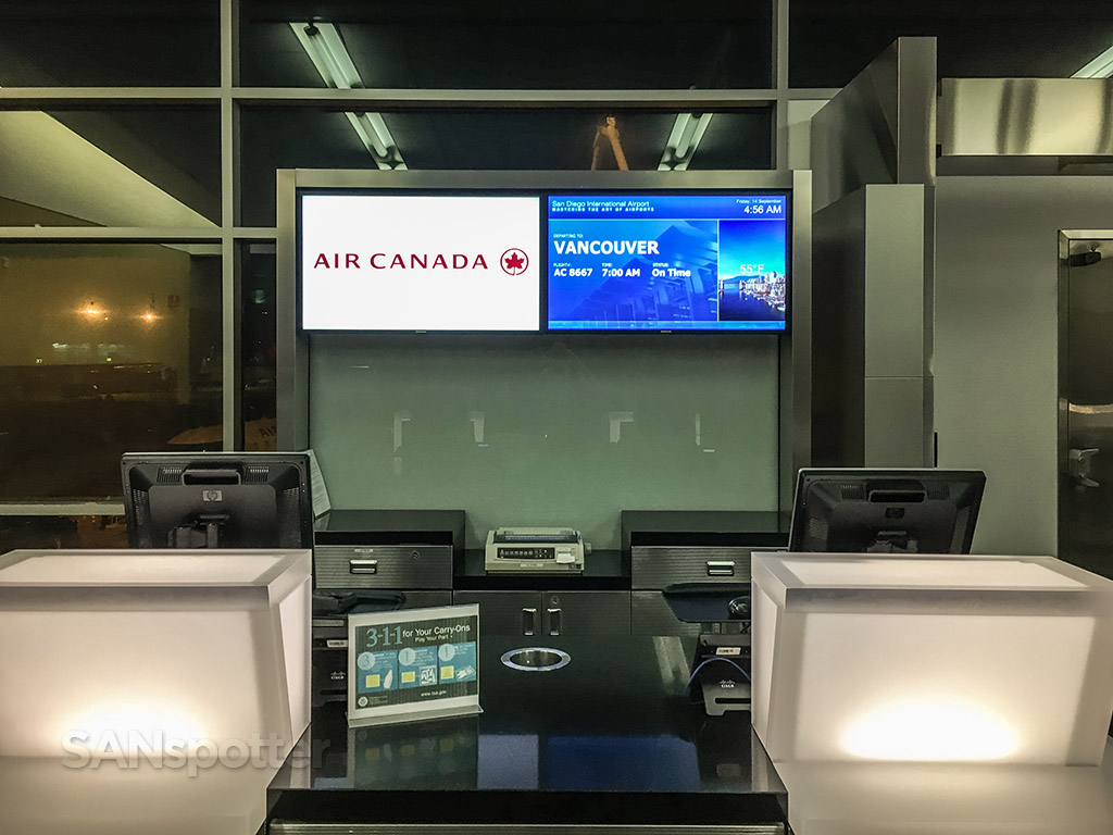 Air Canada express in San Diego