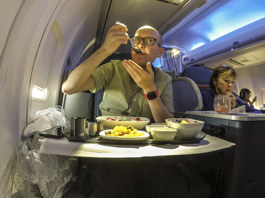 Review: Delta One business class