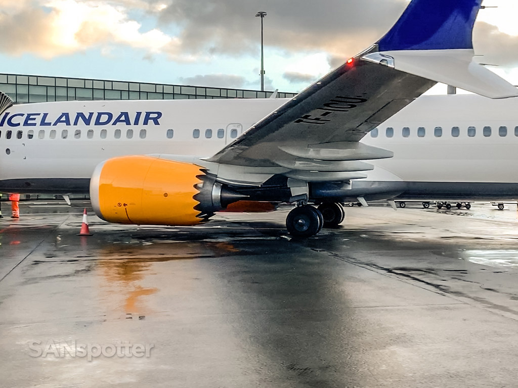 Icelandair 737 max 8 KEF