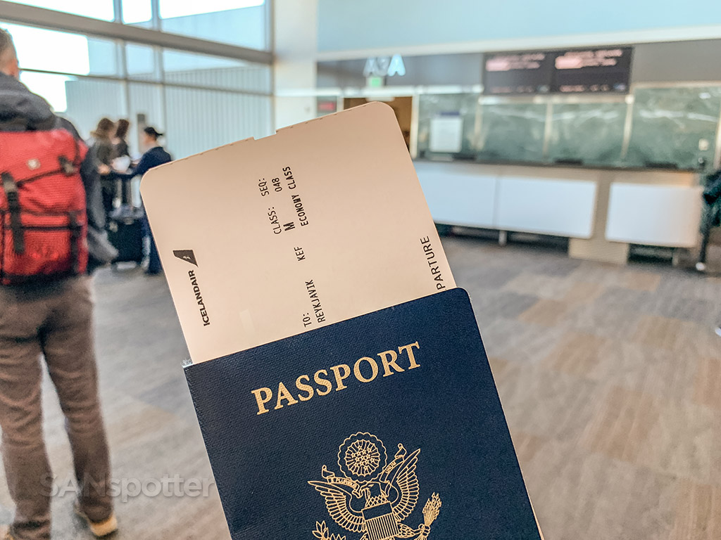 Icelandair boarding pass