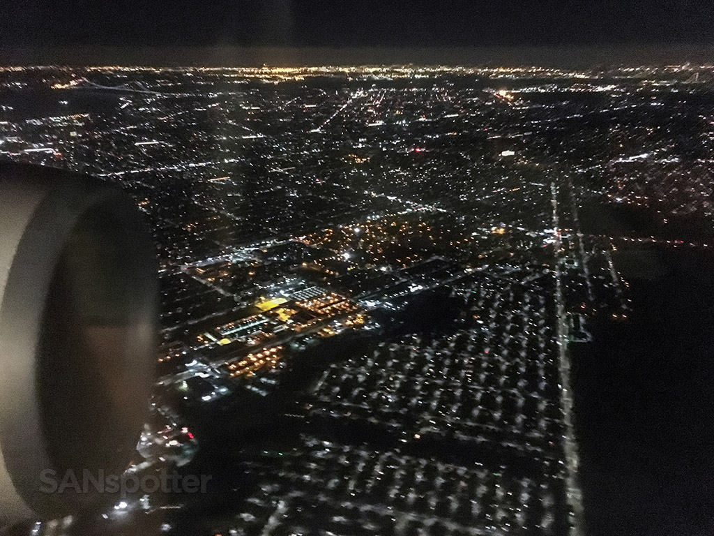 JFK approach at night 