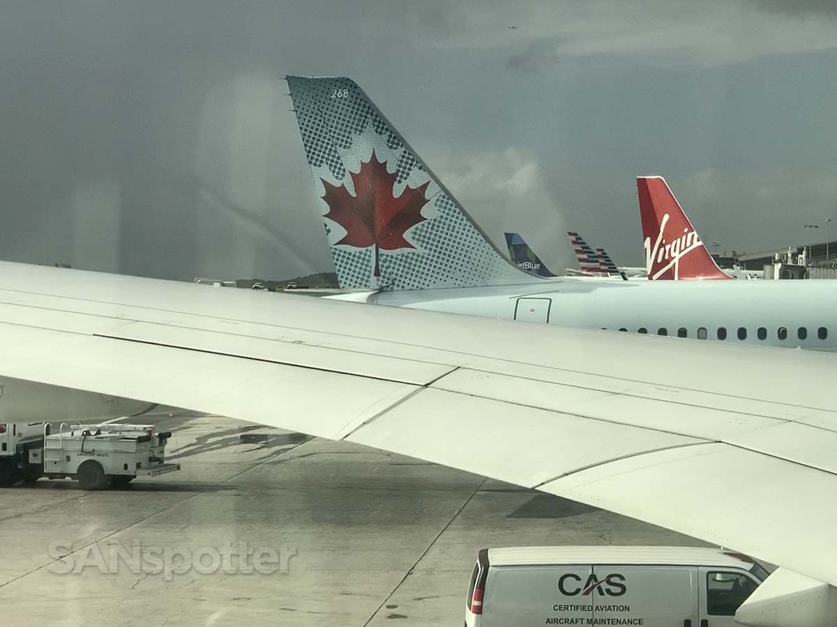 Air canada 787-9 pushing off the gate at LAX