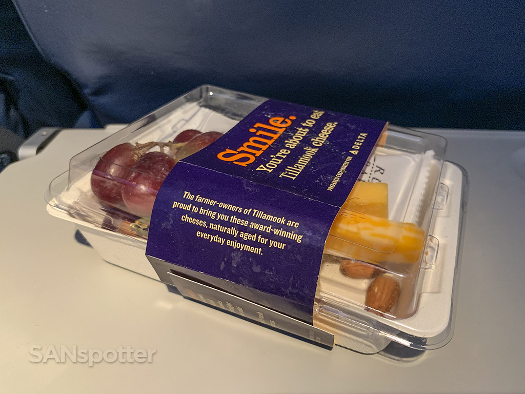 Delta airlines fruit and cheese snack