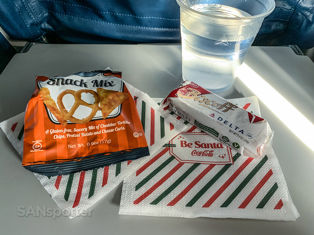 Delta Air Lines economy snack