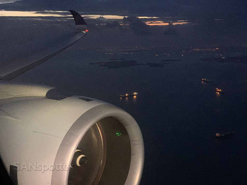 Singapore Airport final approach