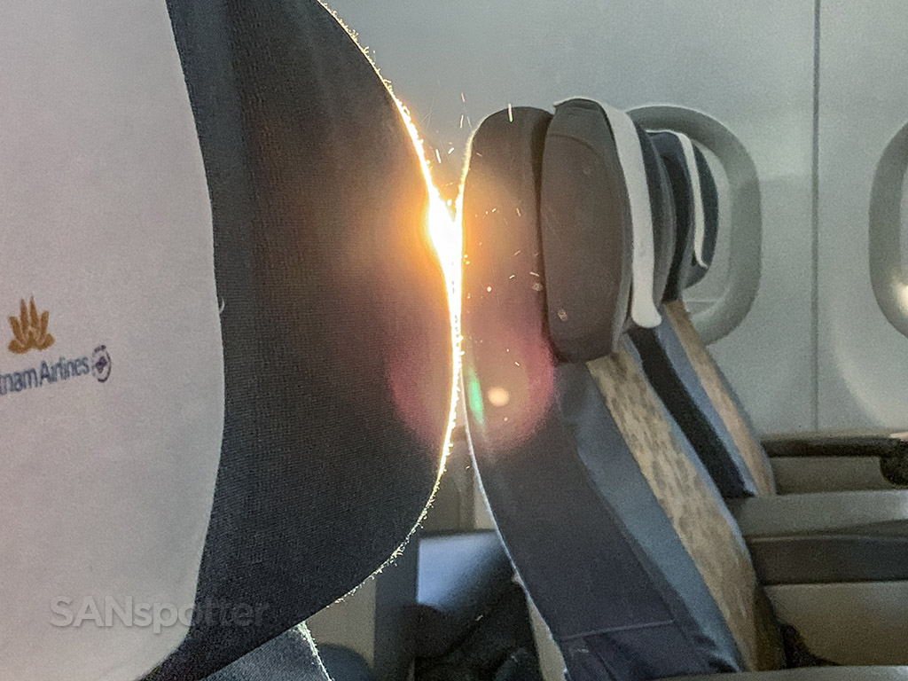 Vietnam Airlines business class seat review