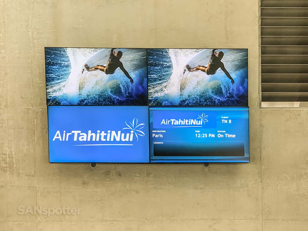 Air Tahiti Nui review LAX