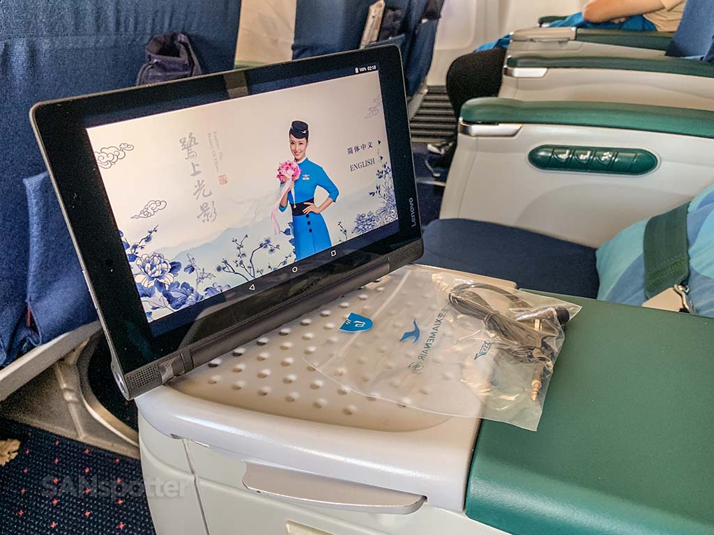 Xiamen Air personal entertainment tablets