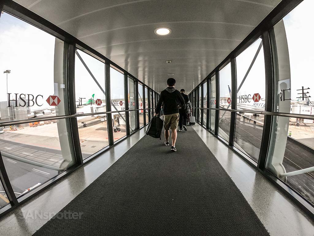 PVG airport jet bridge