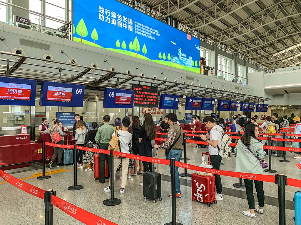Sichuan Airlines check in Chengdu airport