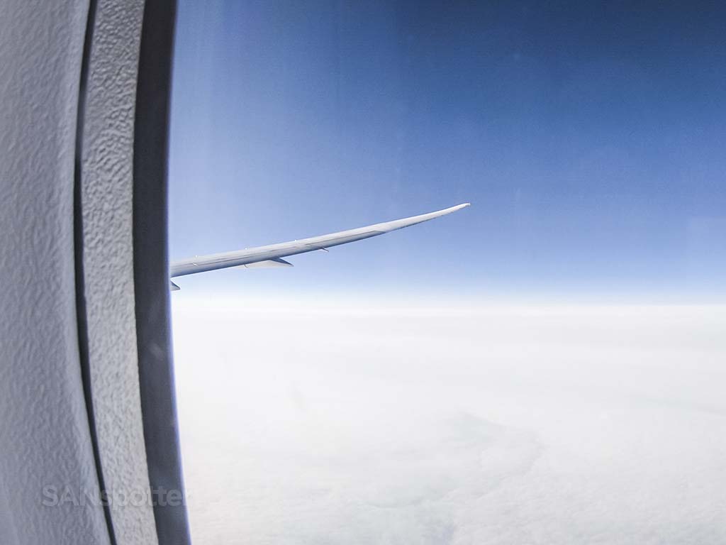 787 wing flex