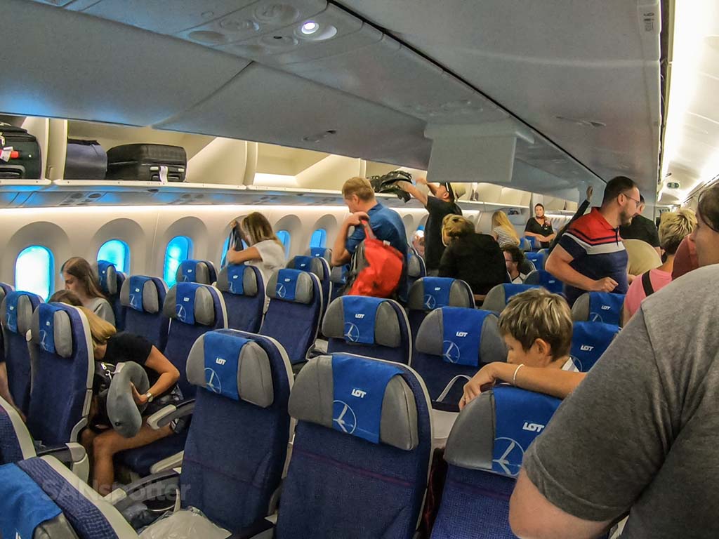 LOT Polish airlines 787-8 economy cabin