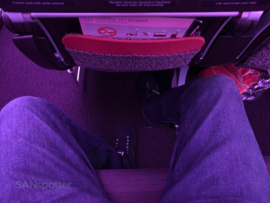 Virgin Atlantic A350 economy leg room