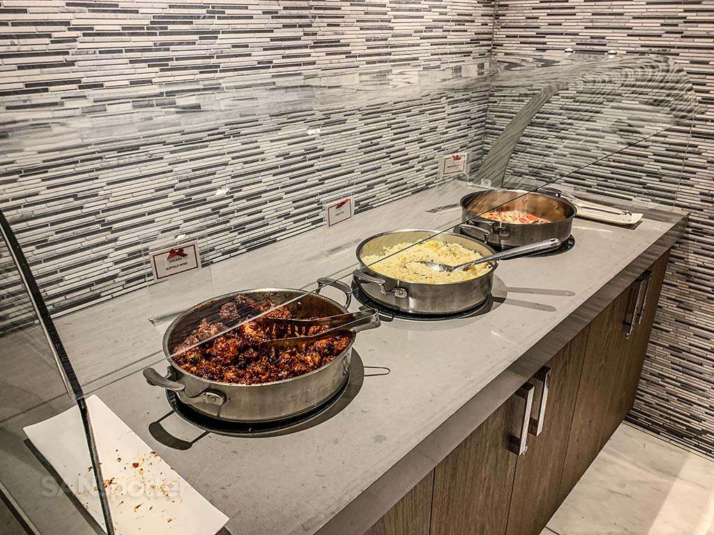KAL lounge food pics