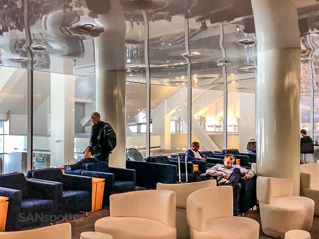 KAL lounge chairs