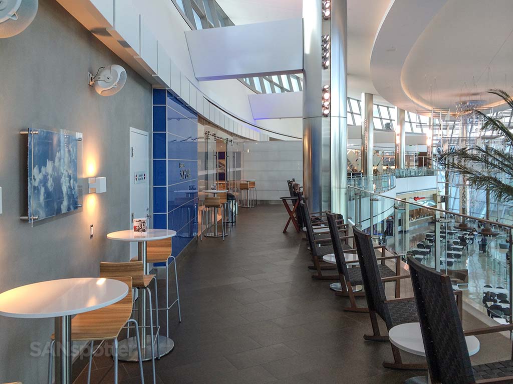 delta sky club terrace san diego airport