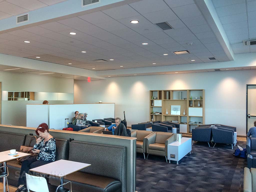san diego airport airspace lounge seating